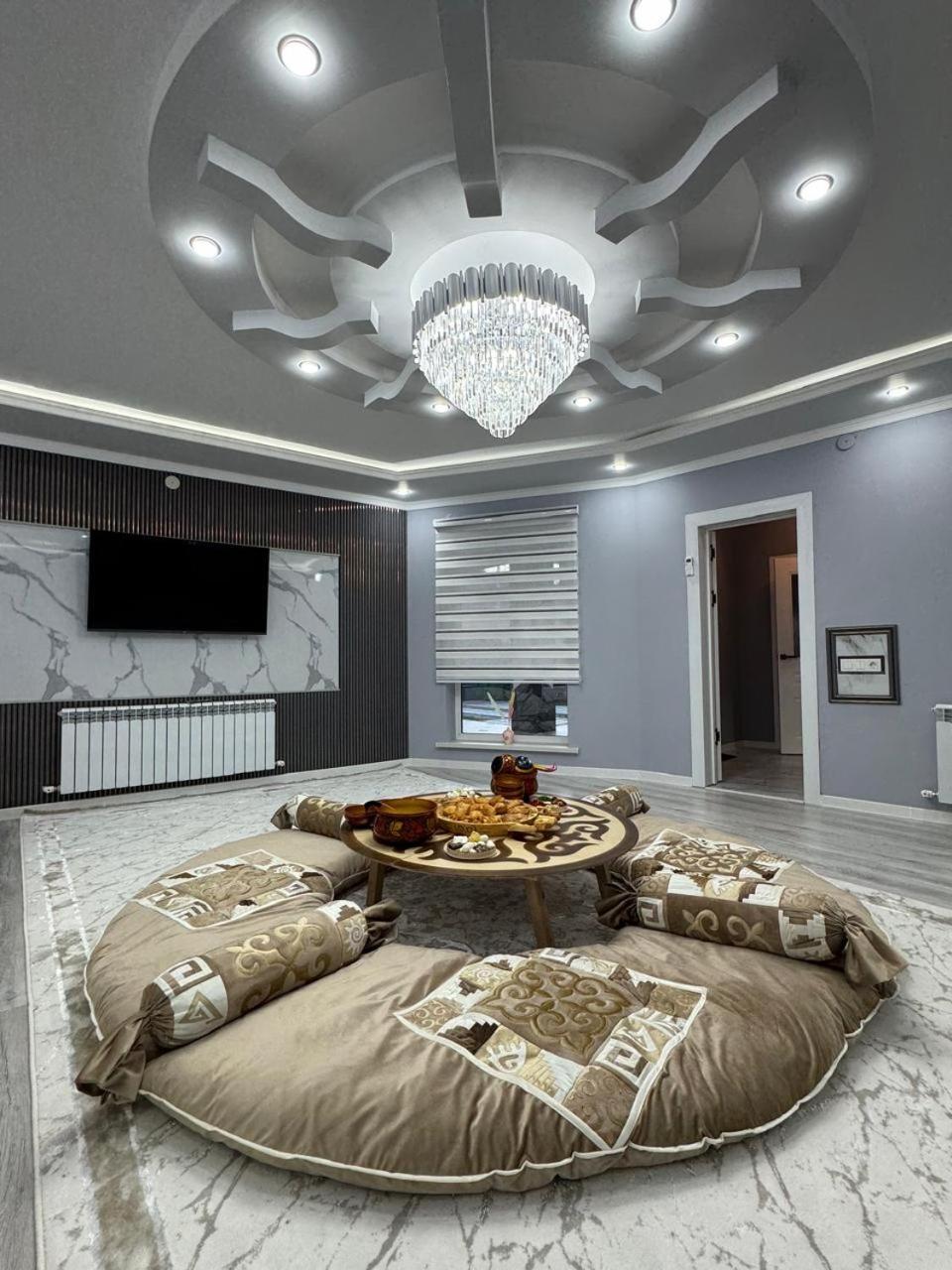 Family Hotel, караван сарай ясави Turkistan