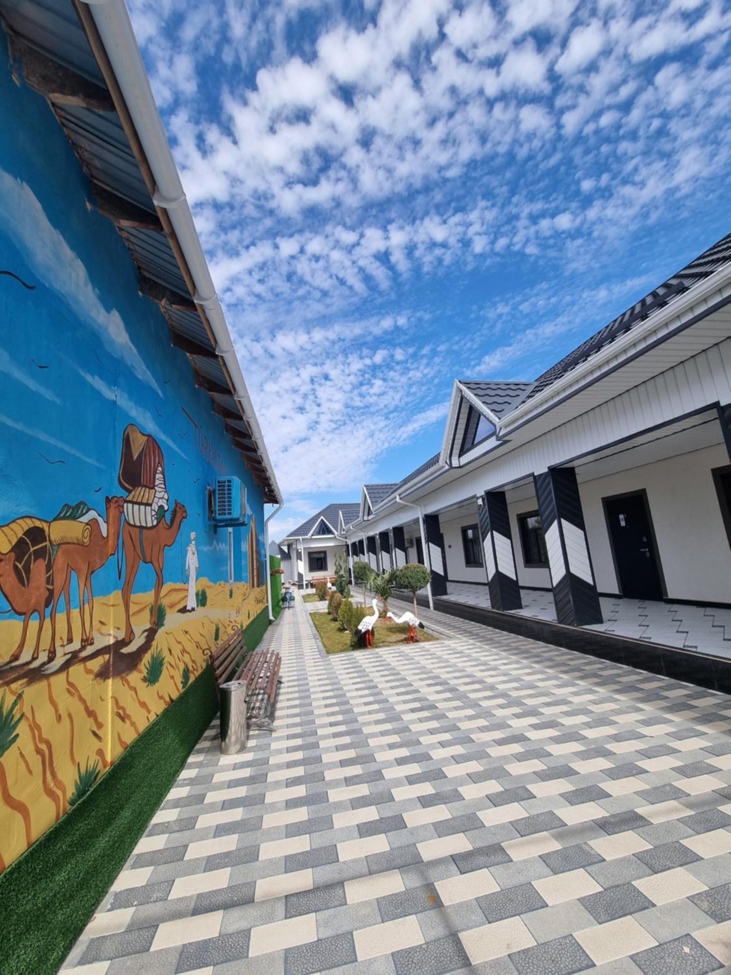 Apartment Family Hotel, караван сарай ясави Turkistan