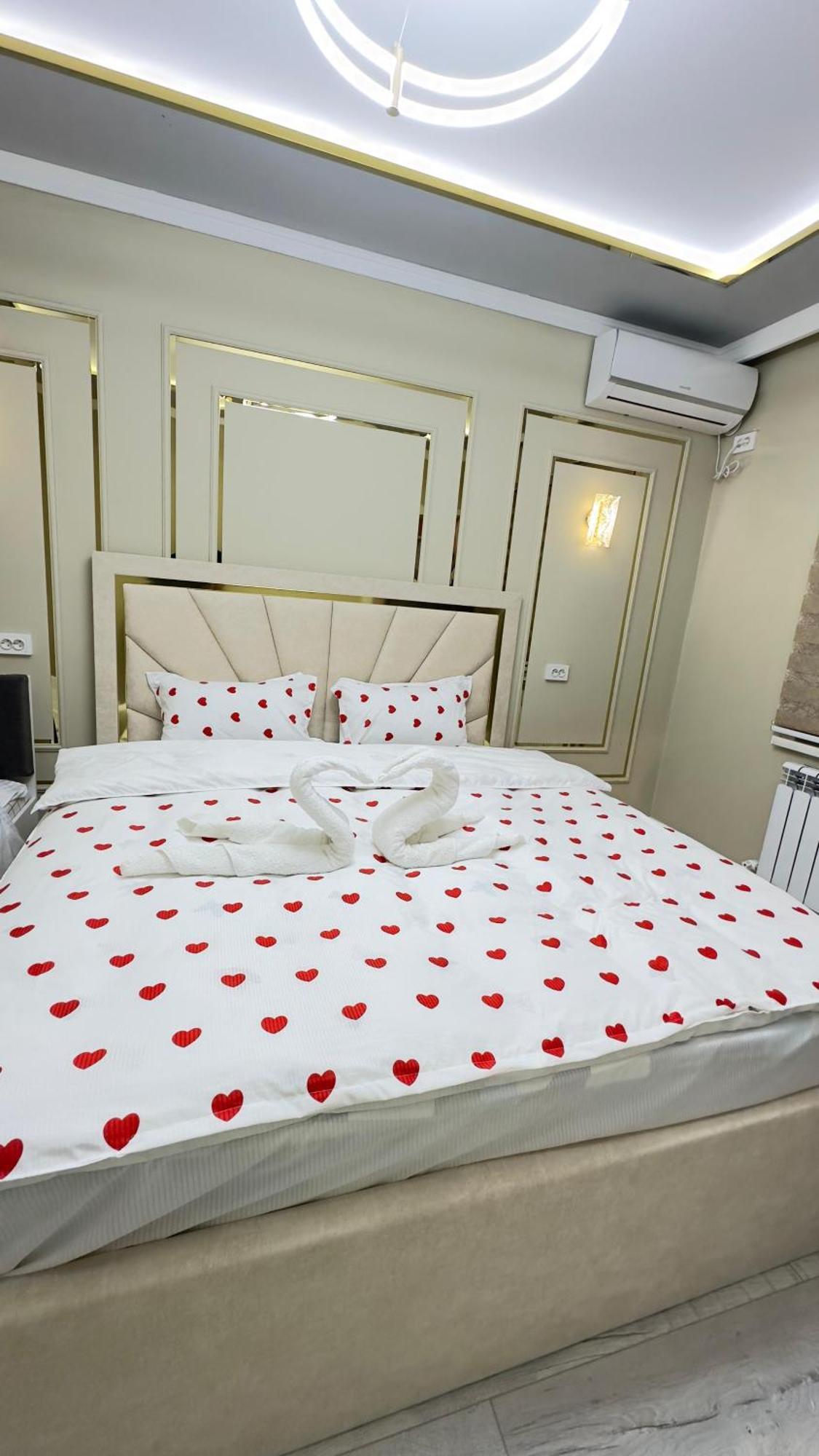 Family Hotel, караван сарай ясави Apartment